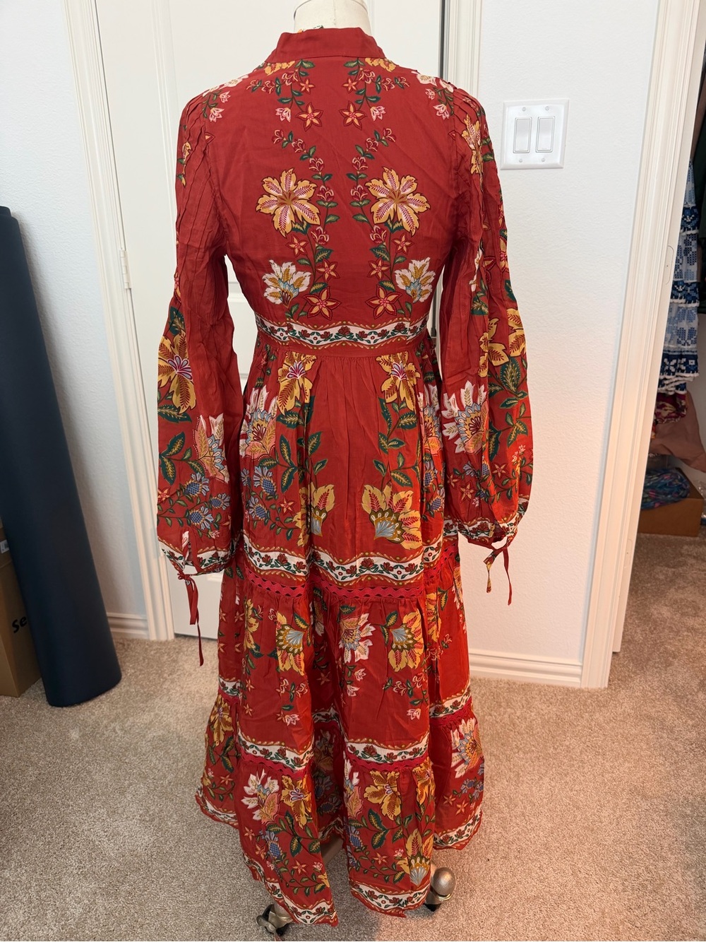 FARM Rio Rust Red Floral Embroidered Tiered Maxi Dress - Picture 7 of 9